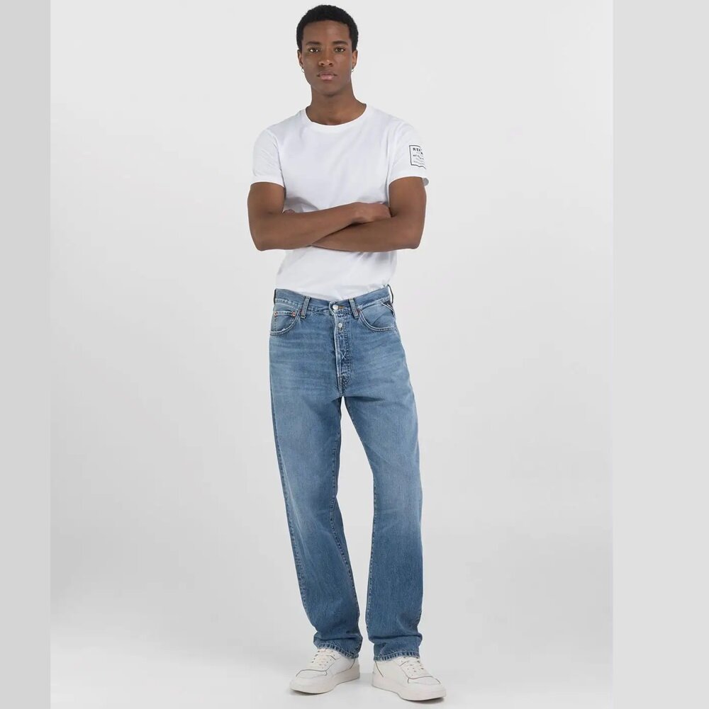 Uomo